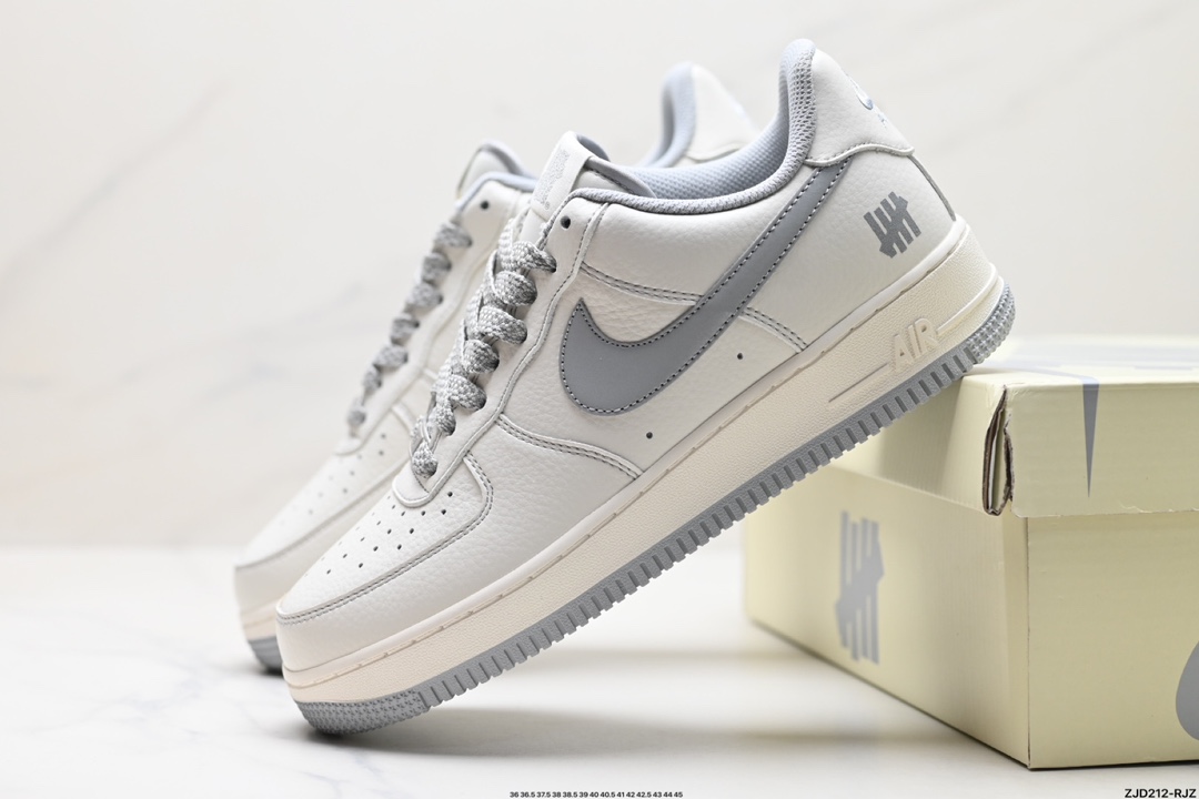 Nike Air Force 1 Shoes